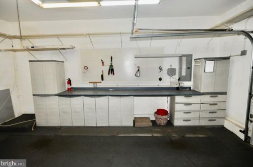 14 Meadowview Dr, Pilesgrove NJ 08098-2539 exterior