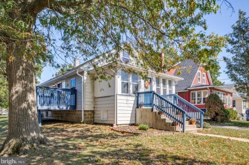 144 Oak Ave, West Deptford, NJ 08096