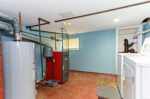 2358 Mitchell Pl, North Bellmore NY  11710-3333 exterior