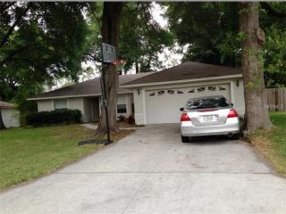 3430 Christina Groves Cir, Lakeland, FL 33813-3907