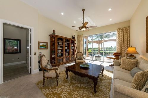 8564 Bellagio Dr, Naples FL  34114-6434 exterior
