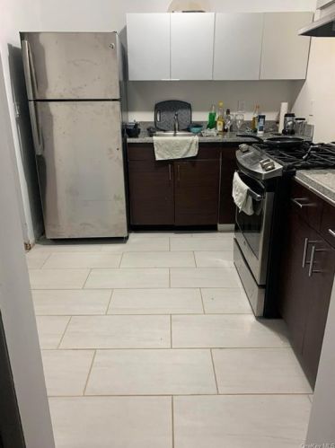 2068 Caesar Pl, Bronx, NY 10473-1861