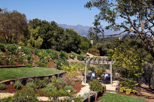 485 Via Dichosa, Santa Barbara CA  93110-2213 exterior