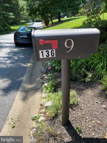 136 Heather Ln, Glen Mills, PA 19342-9407