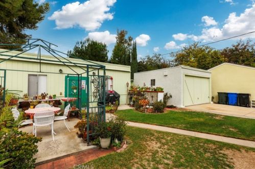 6017 Kauffman Ave, Temple City CA  91780-1742 exterior