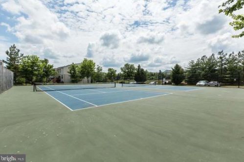 6102 Popes Creek Pl, Haymarket VA  20169-5421 exterior