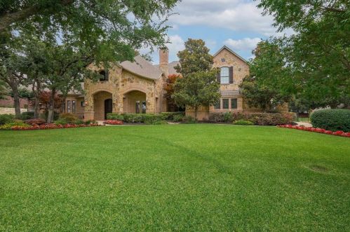 4804 Pacer Way, Lewisville TX  75028-8769 exterior