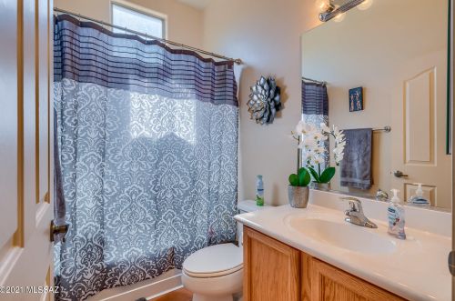 3281 Lakeside Vw Dr, Tucson AZ 85730-2736 exterior