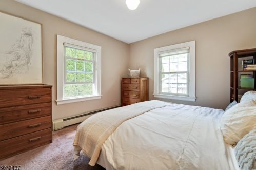 6 Marion Rd, Verona NJ  07044-1420 exterior