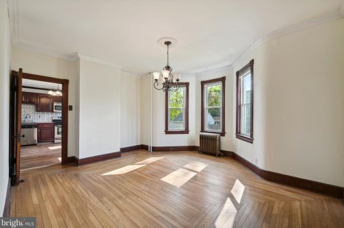 120 Slack Ave, Lawrence Township NJ  08648-4304 exterior