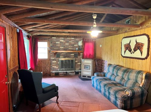 1600 County Road V, Two Rivers WI  54241-9629 exterior