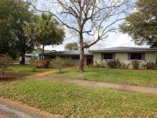 2332 Harper Ct, Titusville, FL 32780-5257