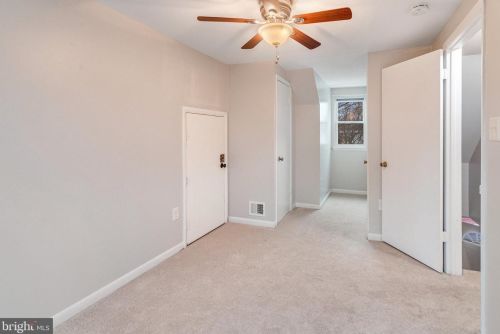 5483 Rector Dr, Woodbridge VA  22193-3703 exterior