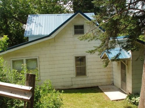 128 Layman Dr, Mellen, WI 54546-9287