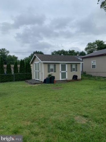 1133 Garfield Ave, Gloucester NJ  08031-1525 exterior