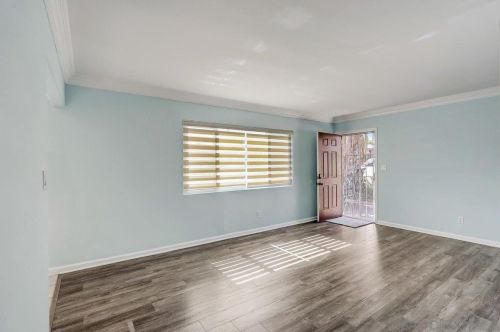 4101 Morrell St, San Diego CA 92109-4641 exterior