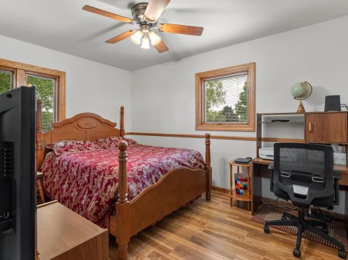 1044 Union Rd, Manitowoc WI 54220-9451 exterior