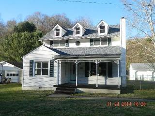 6833 State Route 5, Ashland, KY 41102-9424