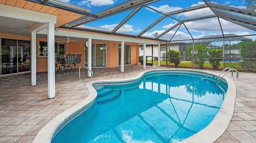 3825 7th Ave, Cape Coral, FL 33914-5326