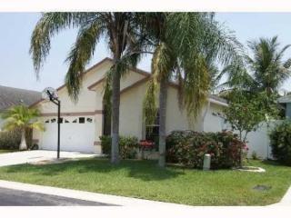 1404 Waterway Cove Dr, West Palm Beach, FL 33414-5759