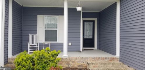 17489 Kingston Dr, Slaughter Beach, DE 19963-3474