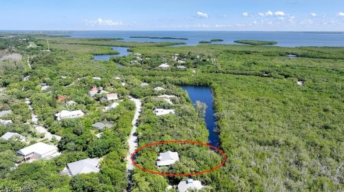 1986 Wild Lime Dr, Sanibel, FL 33957-2404