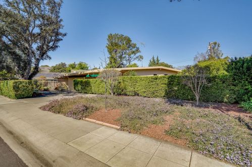 869 Meadow Dr, Palo Alto, CA 94303-4441
