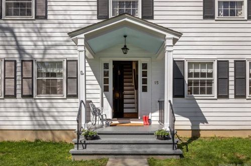 15 Main St, West Woods, CT 06069-2018