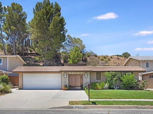 26415 Fairgate Ave, Santa Clarita, CA 91321-2208