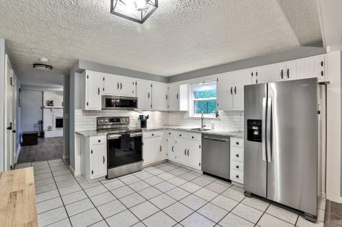 104 Hummingbird Ct, Covington KY  41018-2606 exterior