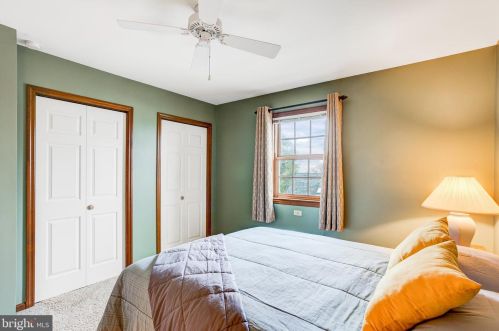 75 Maple Ave, Bareville PA  17540-9602 exterior