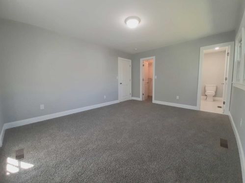 12 Field Ct, Poughkeepsie NY  12601-5209 exterior