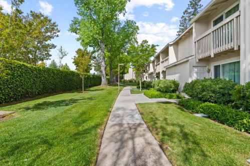 1293 Picasso Dr, Sunnyvale, CA 94087-2808