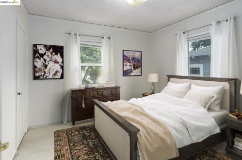 3963 Coolidge Ave, Oakland CA  94602-3428 exterior