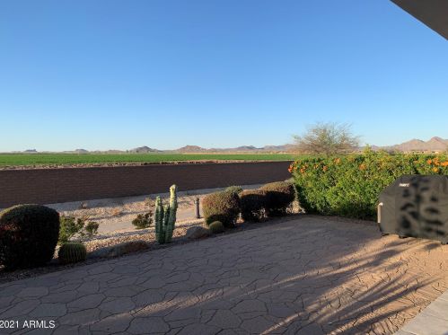 1527 Copper Holw, San Tan Valley, AZ 85140-5348