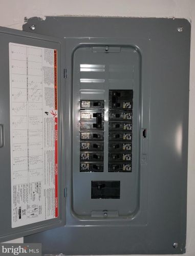 97 Holbrook Ln, Willingboro NJ  08046-1847 exterior