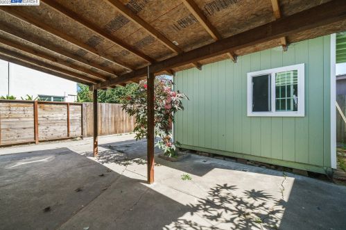 1532 69 Ave, Oakland CA  94621-3424 exterior