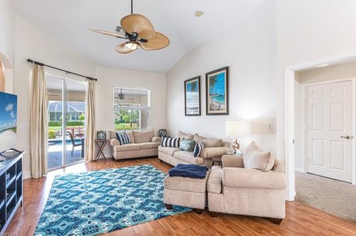 2205 Clipper Way, Naples FL  34104-3319 exterior
