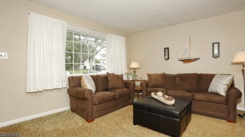 77 Bryant Ave, Bloomfield NJ  07003-5403 exterior