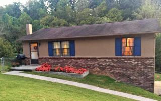 202 Pine Dr, Maynardville, TN 37807-2610