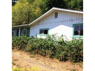 6288 Lower Smith River Rd, Winchester Bay, OR 97467-8709