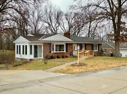 17 Henry Ct, Newport, KY 41075-1803