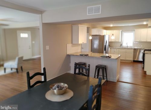 527 Ridge Rd, Southampton NJ  08088-9651 exterior