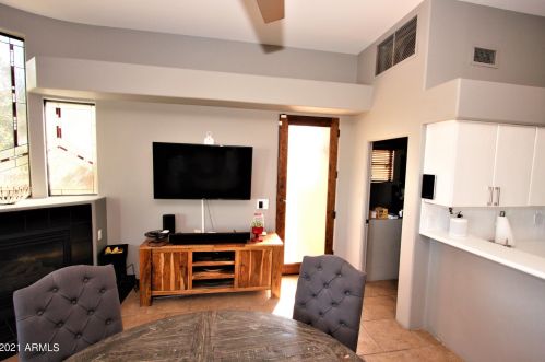 15904 Thistle Dr, Scottsdale AZ 85268-4347 exterior