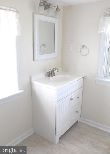 39 Allison St, Upton PA 17225-1212 exterior