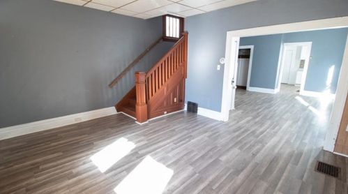 11 Gaskill Ave, Jeannette PA  15644-3346 exterior