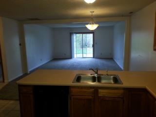 232 Westhaven Dr, Troy OH  45373-1094 exterior