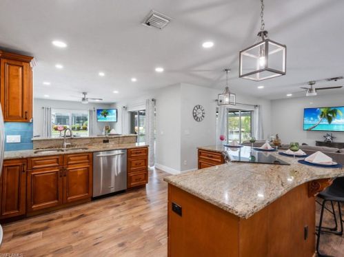 773 Holly Ct, Marco Island FL  34145-1915 exterior