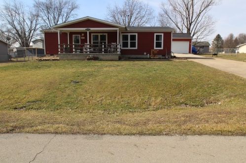 424 Leslie Trce, Washington Court House OH  43160-9422 exterior