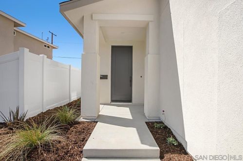 5342 Olvera Ave, San Diego, CA 92114-5312